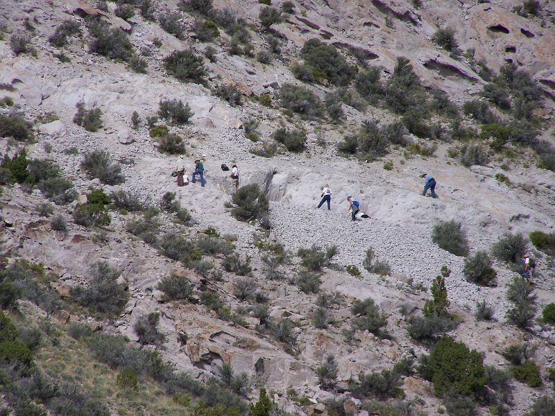 No 10 Topaz Mt. This looks like a good spot. Joel, Cy, Rob, Diane, Debbie, Kevin and Jeff checking it out. .JPG